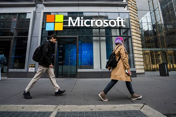 Microsoft's 2025 Mass Layoffs: A Hard Reset in the Age of AI?